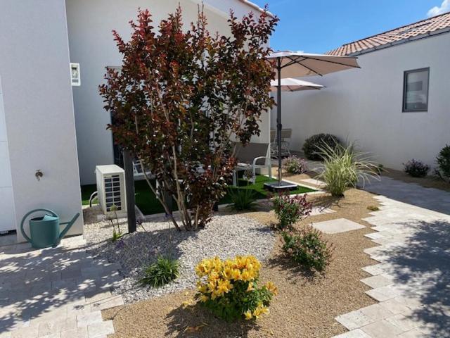 Maison Neuve Zone Coulee Verte Menant A L'Ocean Saint Gilles Croix de vie Dış mekan fotoğraf