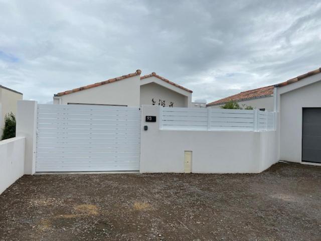 Maison Neuve Zone Coulee Verte Menant A L'Ocean Saint Gilles Croix de vie Dış mekan fotoğraf